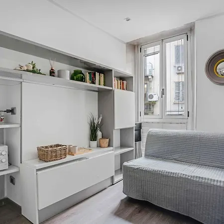 Apartment Cc8 -brera-isola- Modern - - Wifi