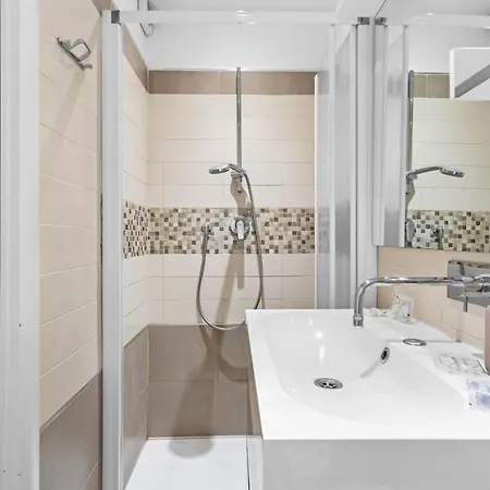 Daire Cc8 -brera-isola- Modern - - Wifi